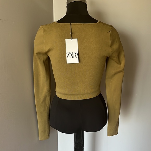 Brand New Zara Crop Top - Picture 3 of 3